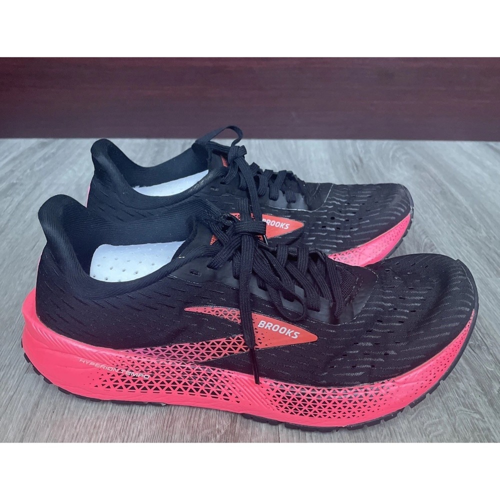 Women's Brooks Hyperion Tempo Size 8